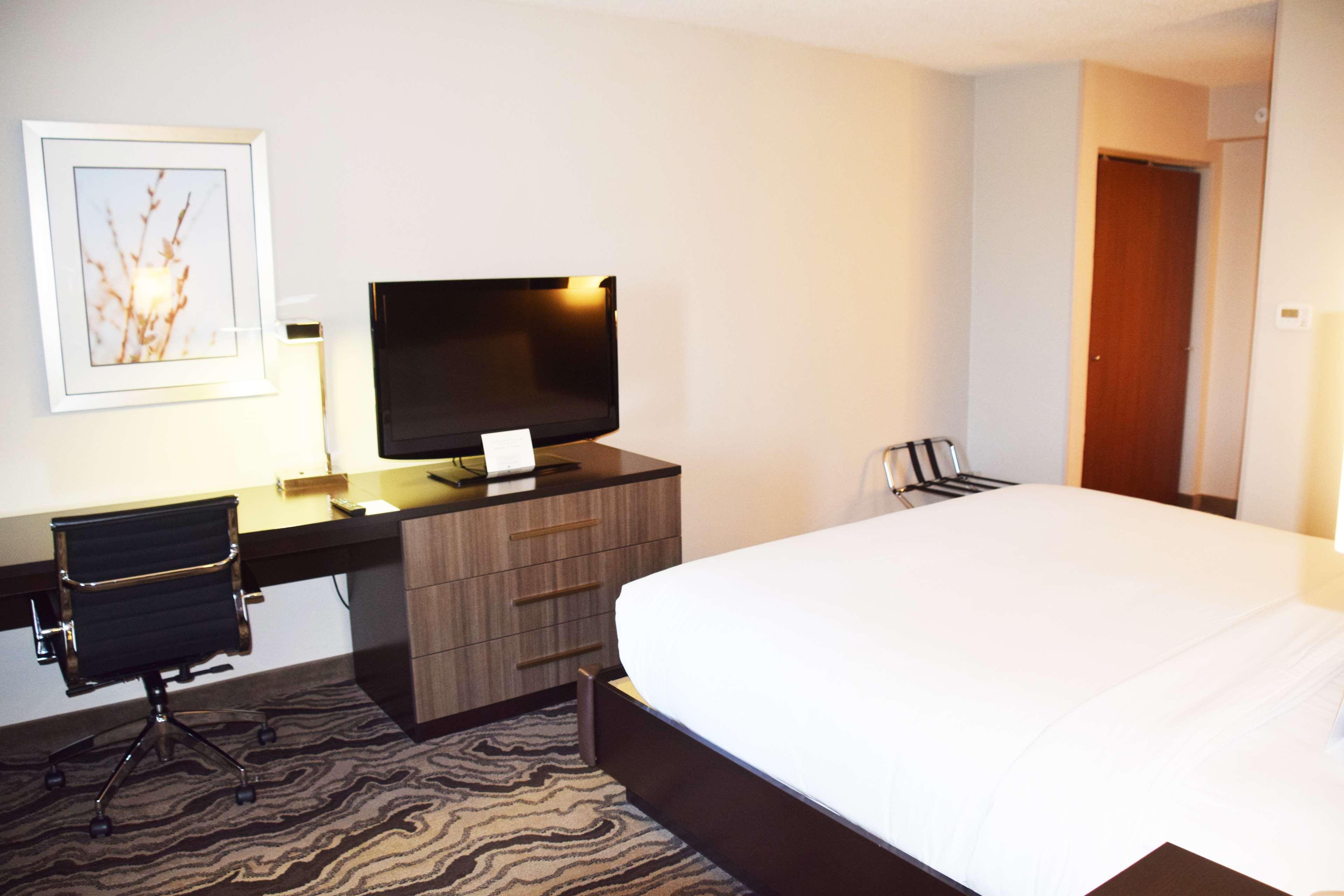Doubletree By Hilton Montgomery Downtown Buitenkant foto