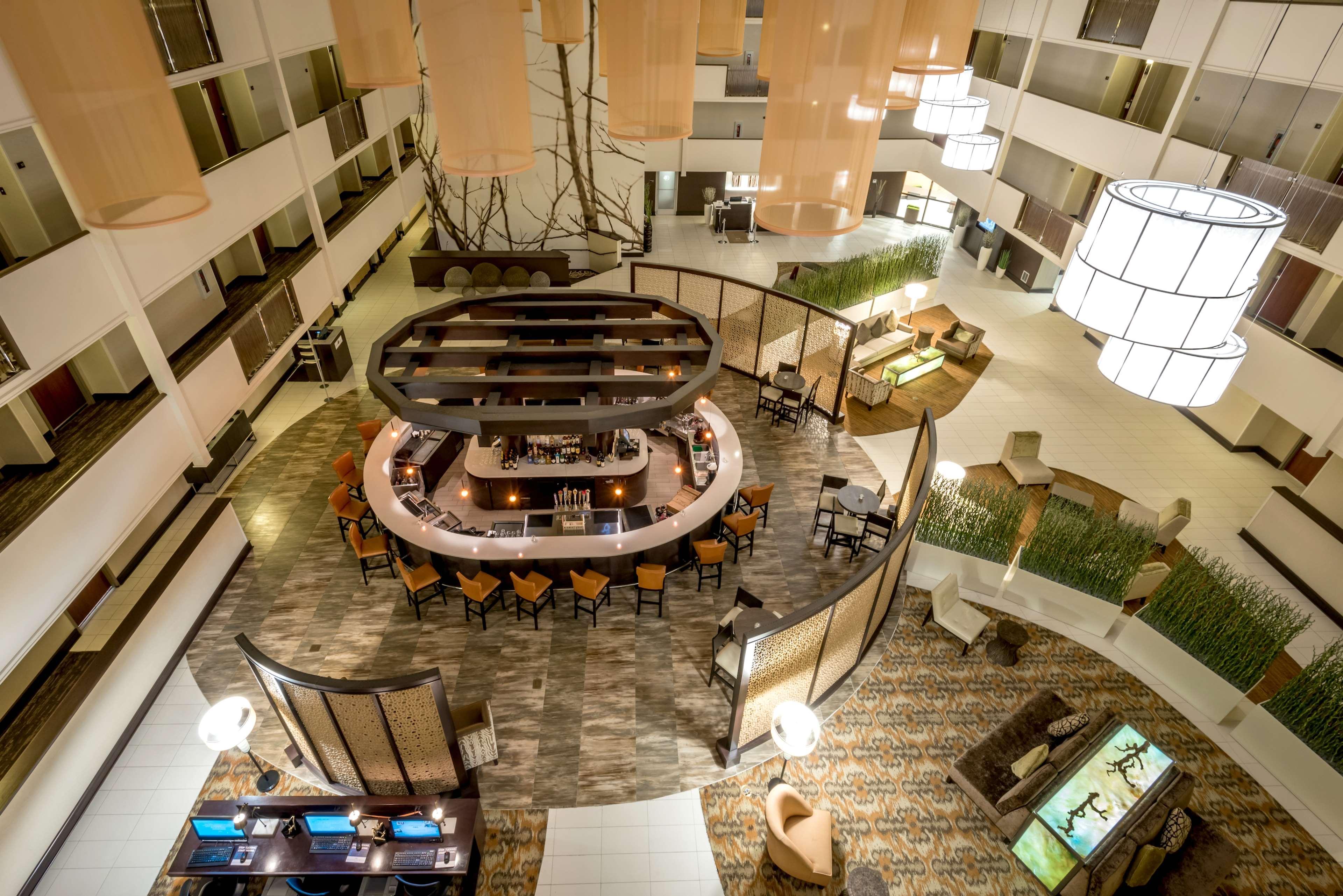 Doubletree By Hilton Montgomery Downtown Buitenkant foto