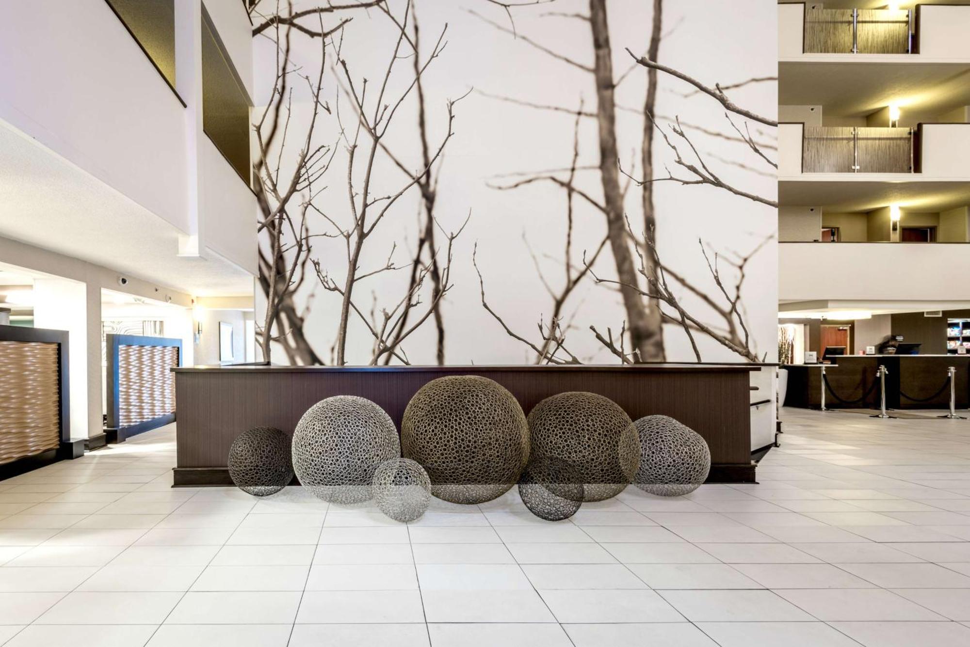 Doubletree By Hilton Montgomery Downtown Buitenkant foto